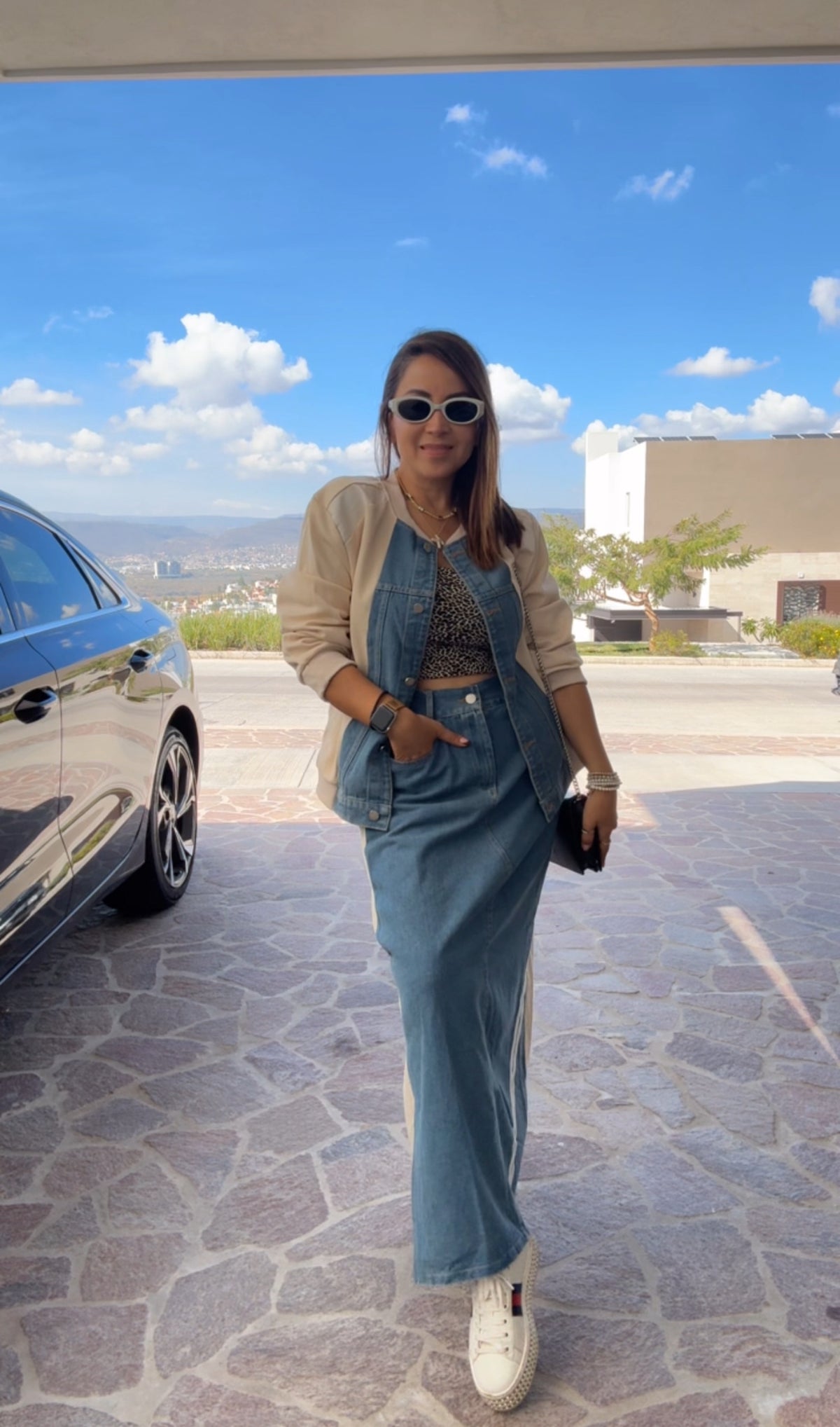 CONJUNTO HIBRIDO MAXIFALDA Y CHAMARRA